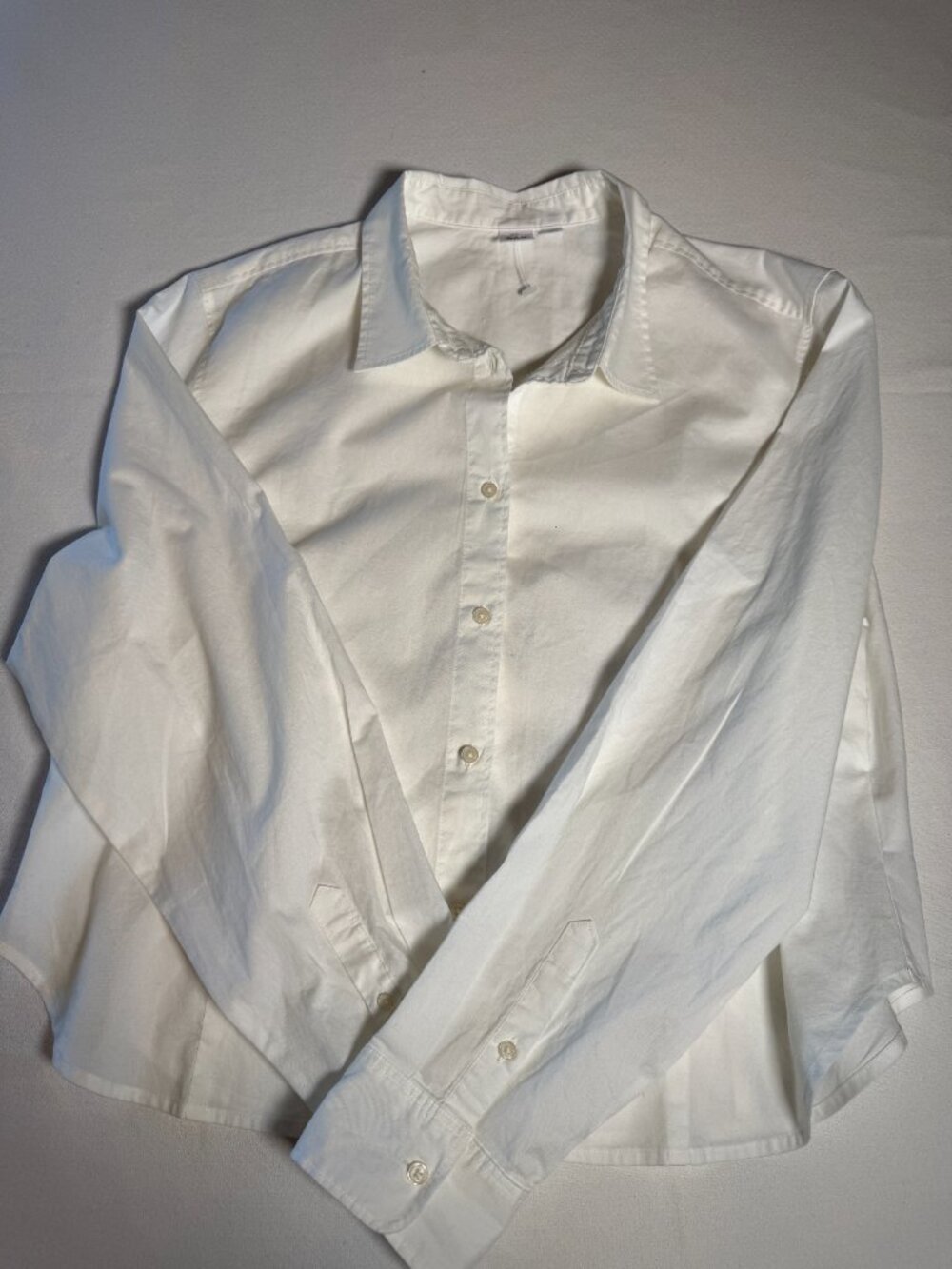 NWOT Gap Women's Button-up Blouse Size XL Cotton Long Sleeve White